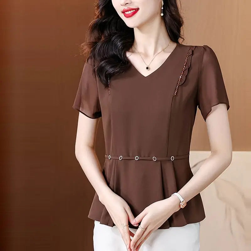 New Summer Solid Color Short-sleeved T-shirt Women with Large Size Fat Mm Slim V-neck Top Fashionable Temperament Small Shirt