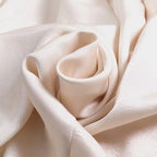 UNIZERA women's skirt is fashionable casual slimming solid color pleated temperament and a new spring style skirt