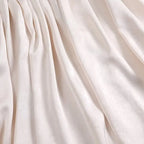 UNIZERA women's skirt is fashionable casual slimming solid color pleated temperament and a new spring style skirt