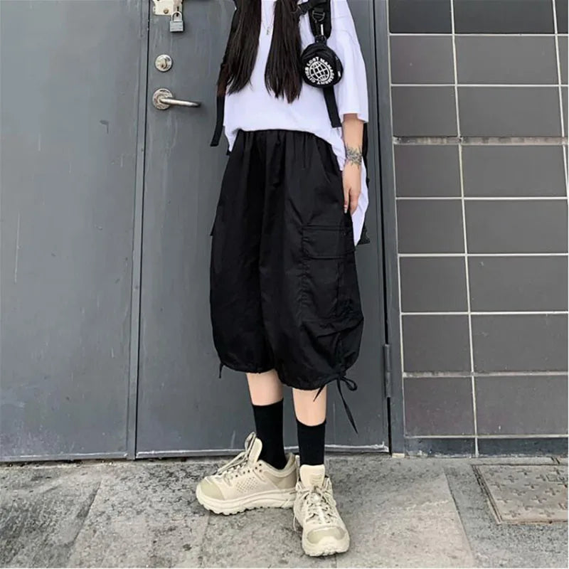 Zoki Streetwear Harajuku Oversize Bf Cargo Shorts Hip Hop Fashion High Waist Women Big Pockets Casual Shorts Summer Loose Shorts