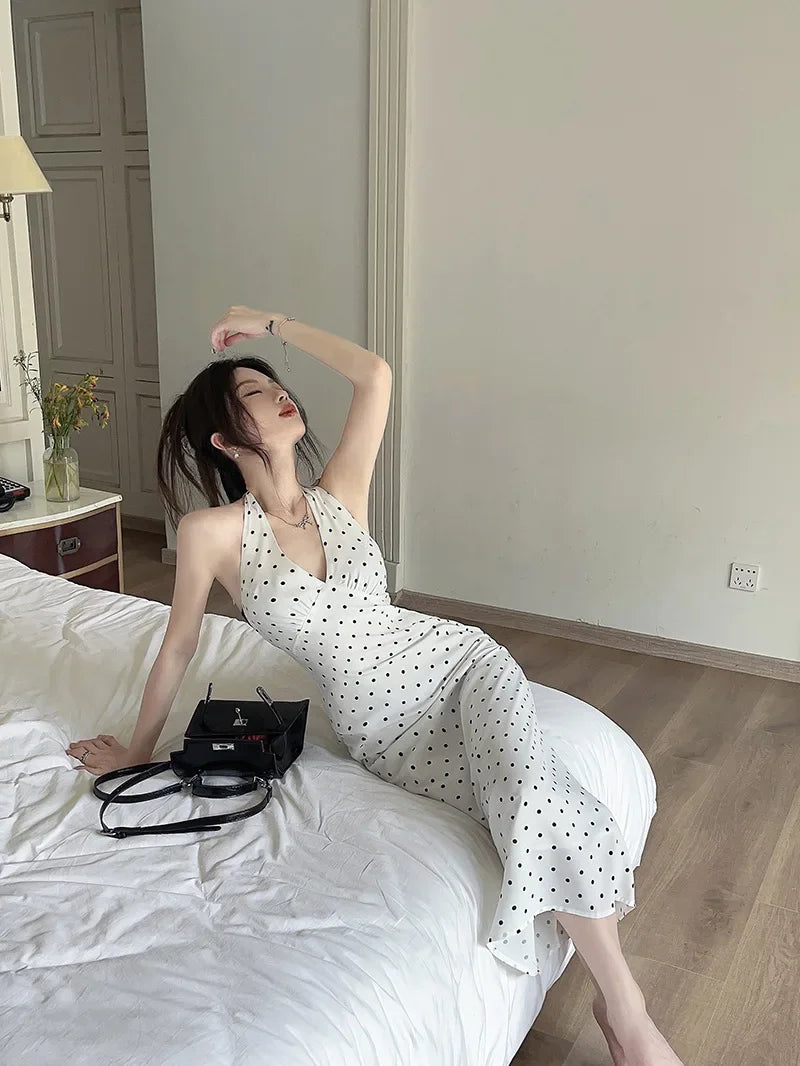 2024 Korean Style Open-back Halter Neck Dress Women's Summer Elegant Long Dress Waist-fitted A- line Skirt Sleeveless