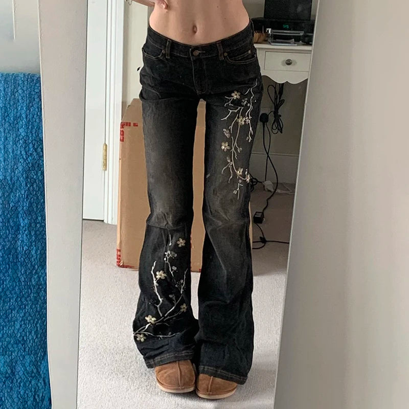 Floral Embroidery Jeans Women Y2K Streetwear Baggy Denim Pants Vintage 2000S Low Rise Flared Jeans Female High Street Trousers