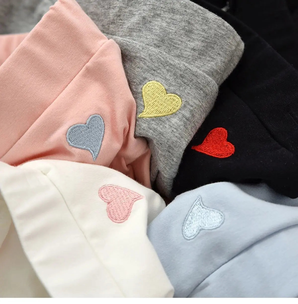 Girls Skirts Jk Pleated Skirt Candy Color Embroidery Love Solid Color Simple Casual Loungewear Outfit Children's Clothes