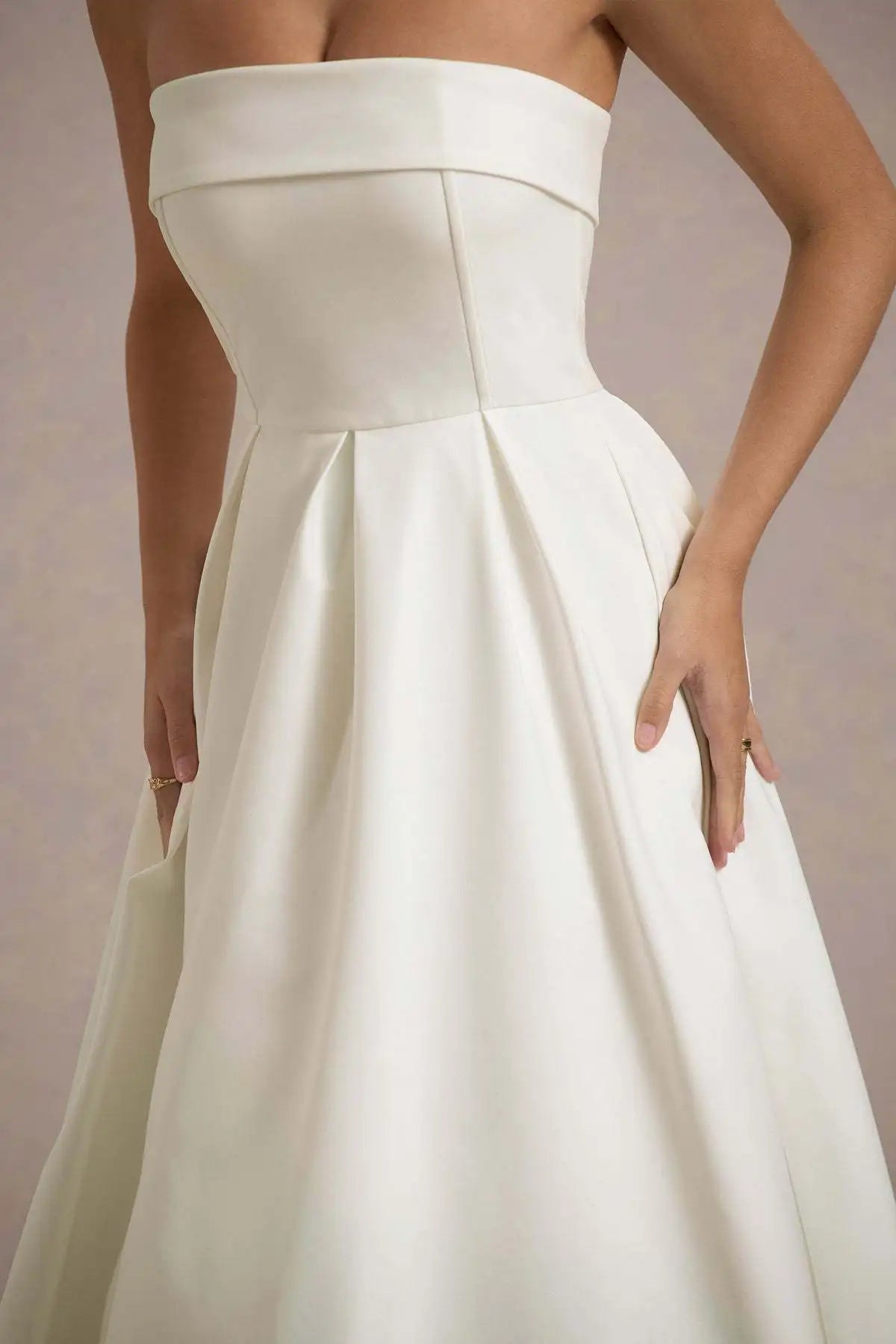 2025 French Fashion Elegant Long Evening Dress Women High-end Solid  Sleeveless Strapless Party Dress Chic Minimalist Clothes