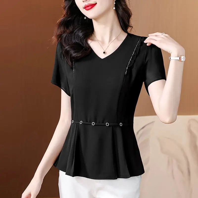 New Summer Solid Color Short-sleeved T-shirt Women with Large Size Fat Mm Slim V-neck Top Fashionable Temperament Small Shirt