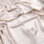 UNIZERA women's skirt is fashionable casual slimming solid color pleated temperament and a new spring style skirt