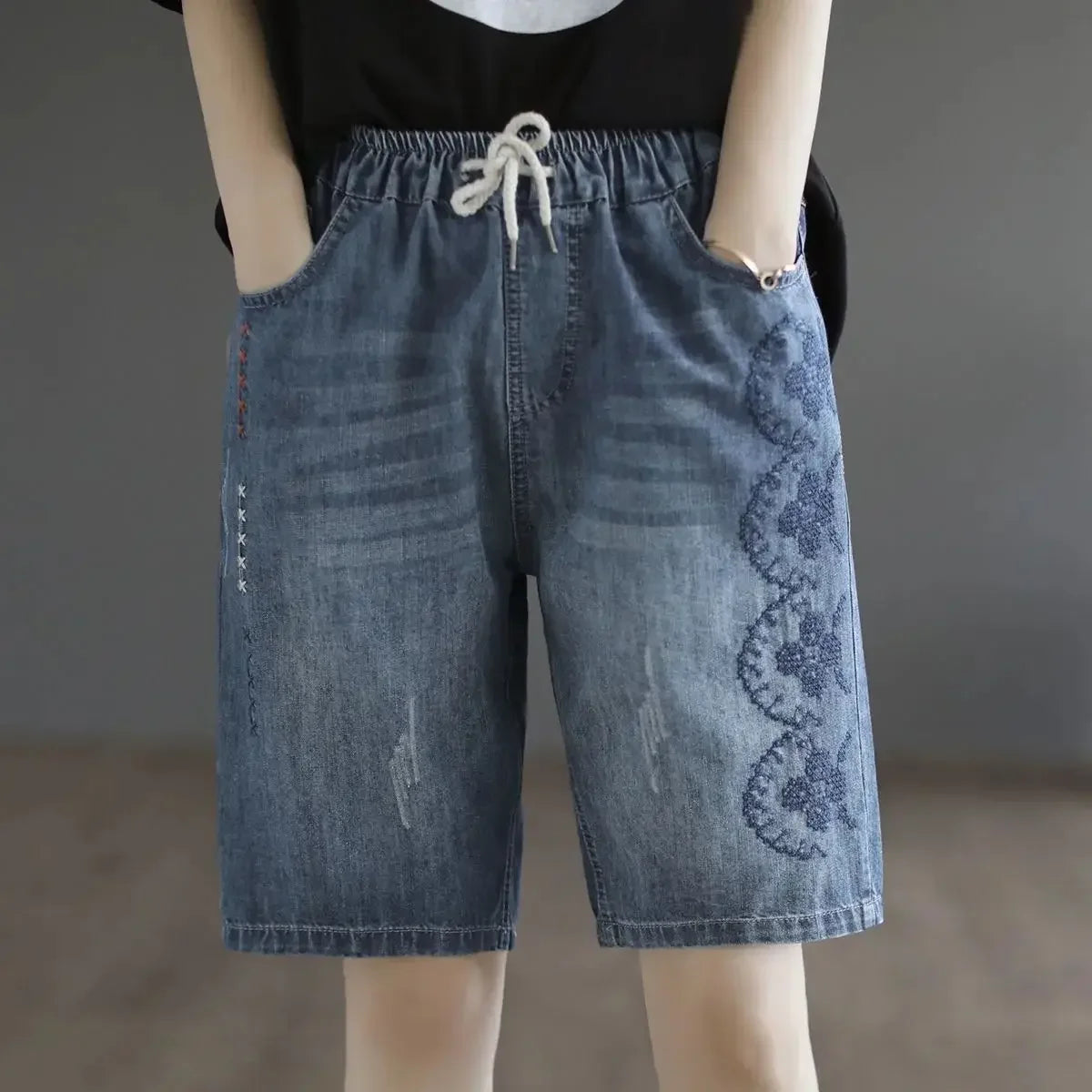 Vintage Jeans Shorts Women Summer Floral Embroidery Elastic High Waist Denim Shorts Design Wide Leg Trousers Blue Black Shorts
