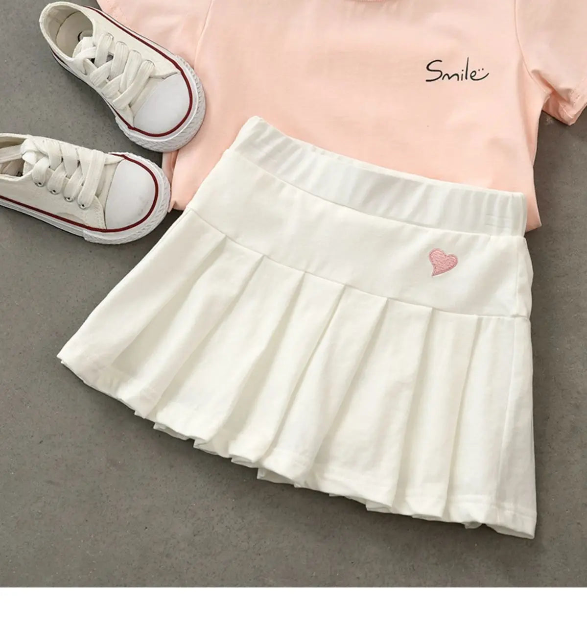 Girls Skirts Jk Pleated Skirt Candy Color Embroidery Love Solid Color Simple Casual Loungewear Outfit Children's Clothes