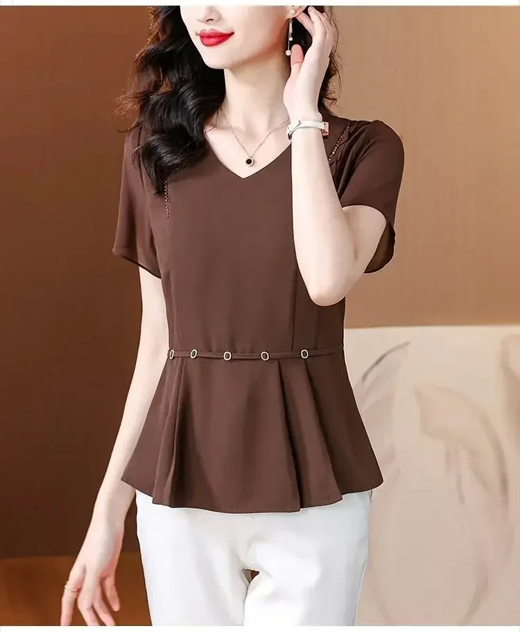 New Summer Solid Color Short-sleeved T-shirt Women with Large Size Fat Mm Slim V-neck Top Fashionable Temperament Small Shirt