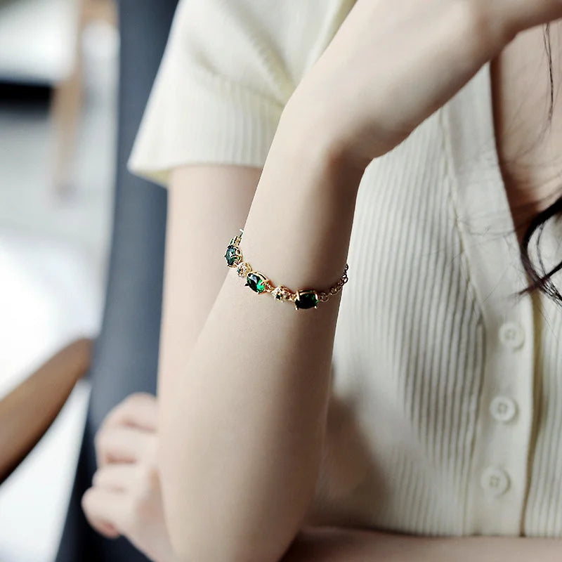 Elegant Green Rhinestone Crystal Bracelet Gold Color Link Chain Bracelets For Women Vintage Party Wedding Bridal Jewelry Gifts