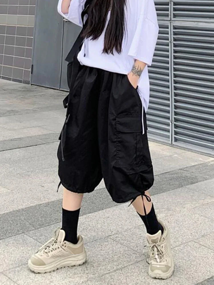Zoki Streetwear Harajuku Oversize Bf Cargo Shorts Hip Hop Fashion High Waist Women Big Pockets Casual Shorts Summer Loose Shorts