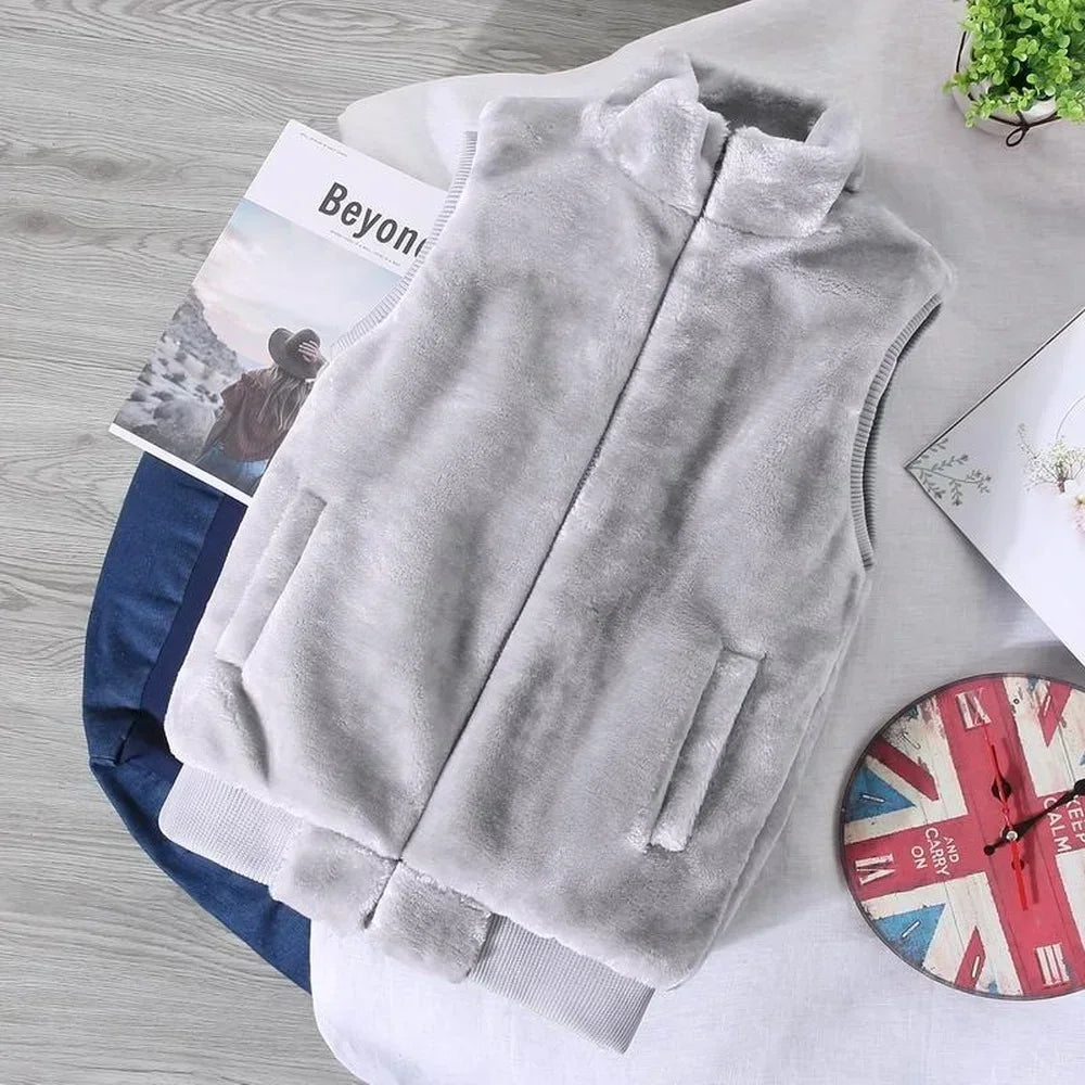 White Wool Vest Jacket Men Autumn Winter Sleeveless Jacket Men Waistcoat Warm Coat Faux Woolen Mens Clothing 2024 Trends