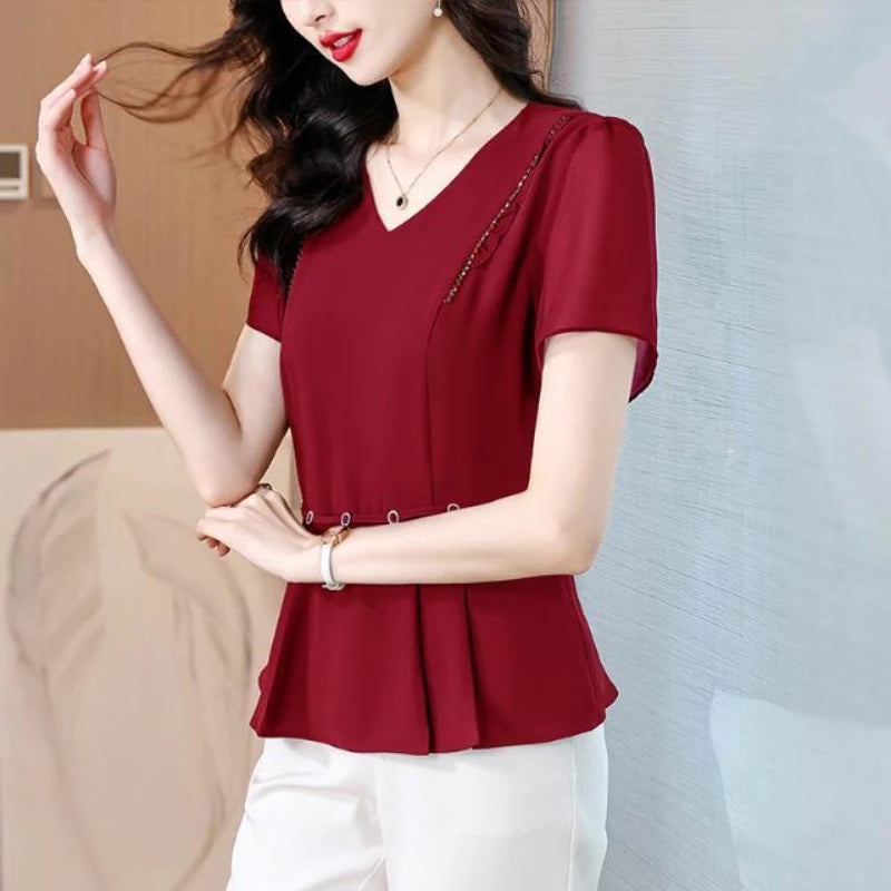 New Summer Solid Color Short-sleeved T-shirt Women with Large Size Fat Mm Slim V-neck Top Fashionable Temperament Small Shirt