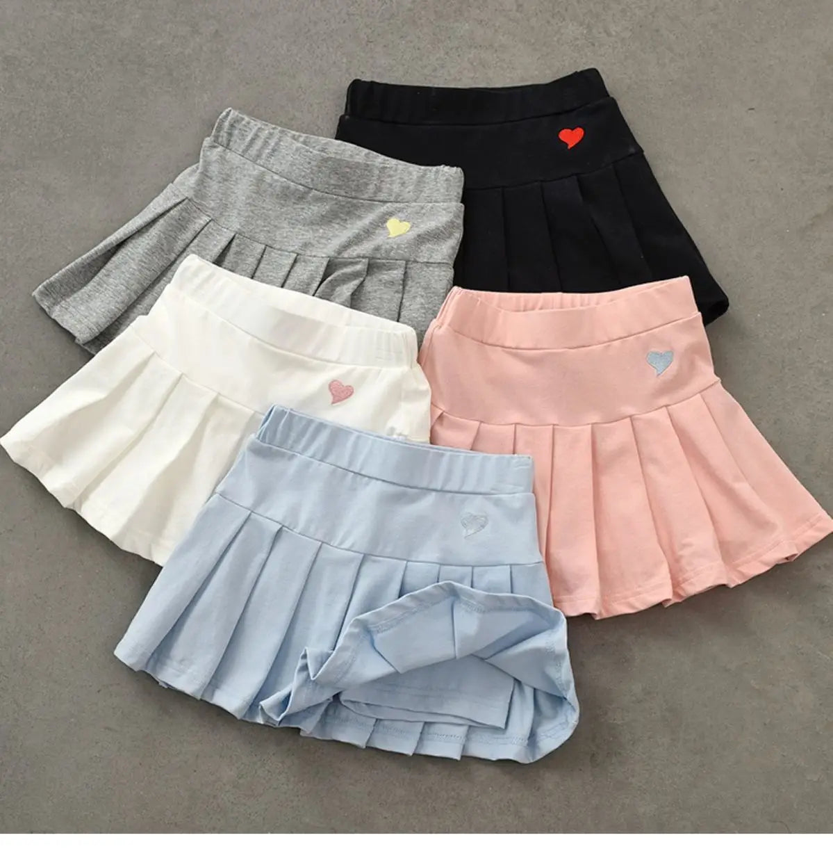 Girls Skirts Jk Pleated Skirt Candy Color Embroidery Love Solid Color Simple Casual Loungewear Outfit Children's Clothes